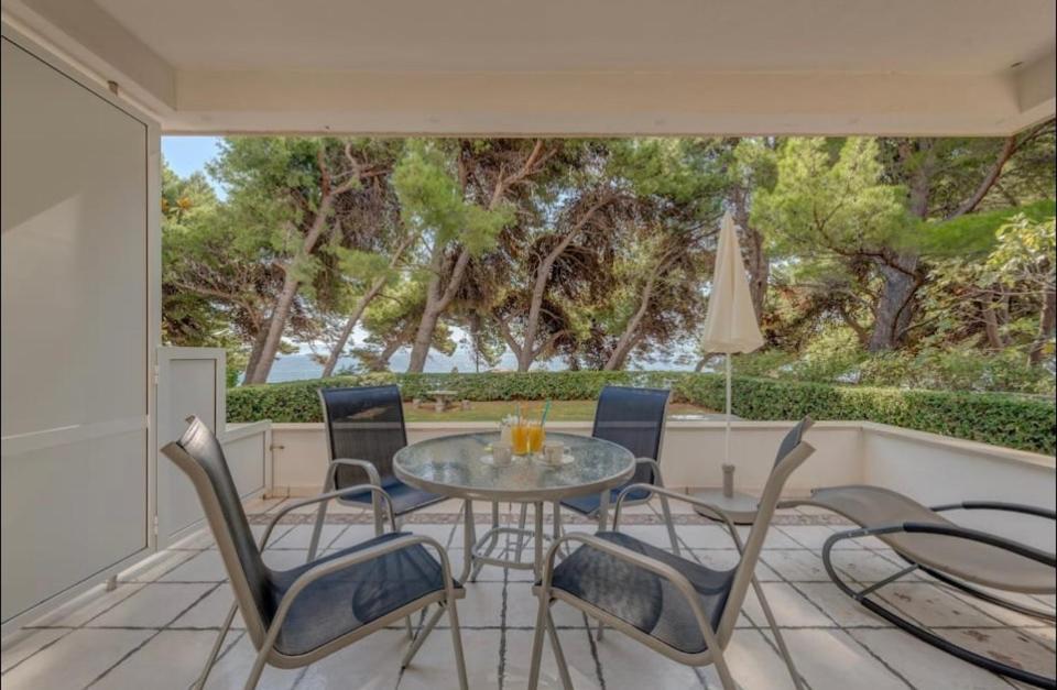 Apartment Promenade Zlatni Rat Bol Esterno foto