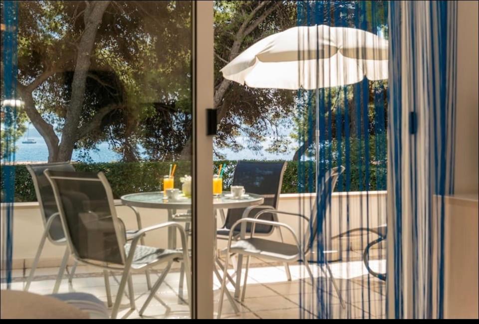 Apartment Promenade Zlatni Rat Bol Esterno foto